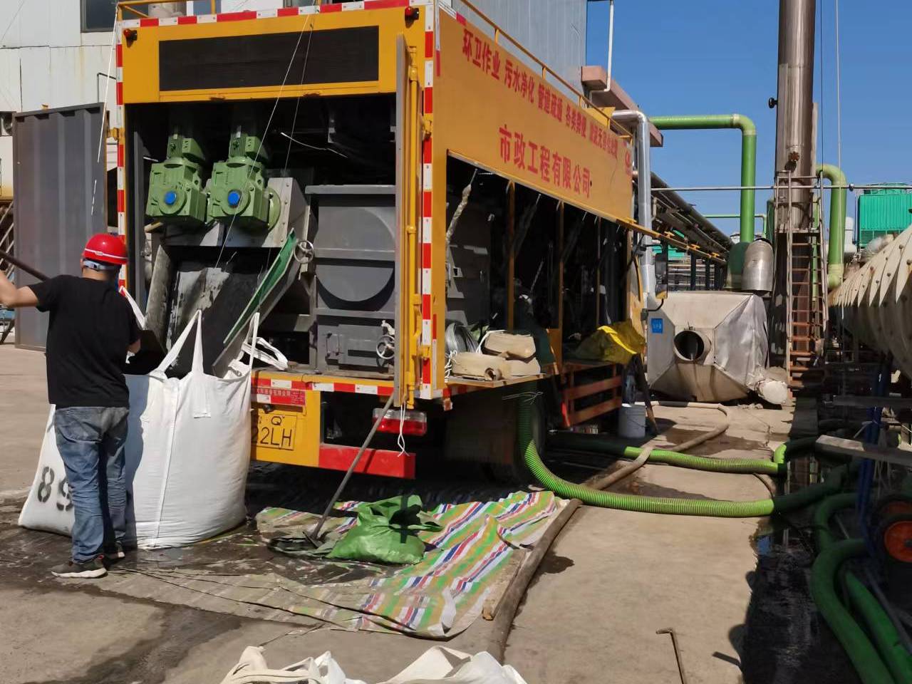 溧阳淤泥压干处理